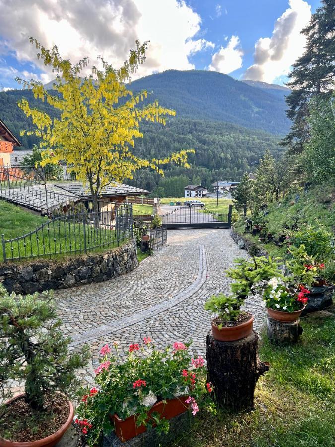 Chalet Bormio Stelvio Villa Valdidentro Exterior photo